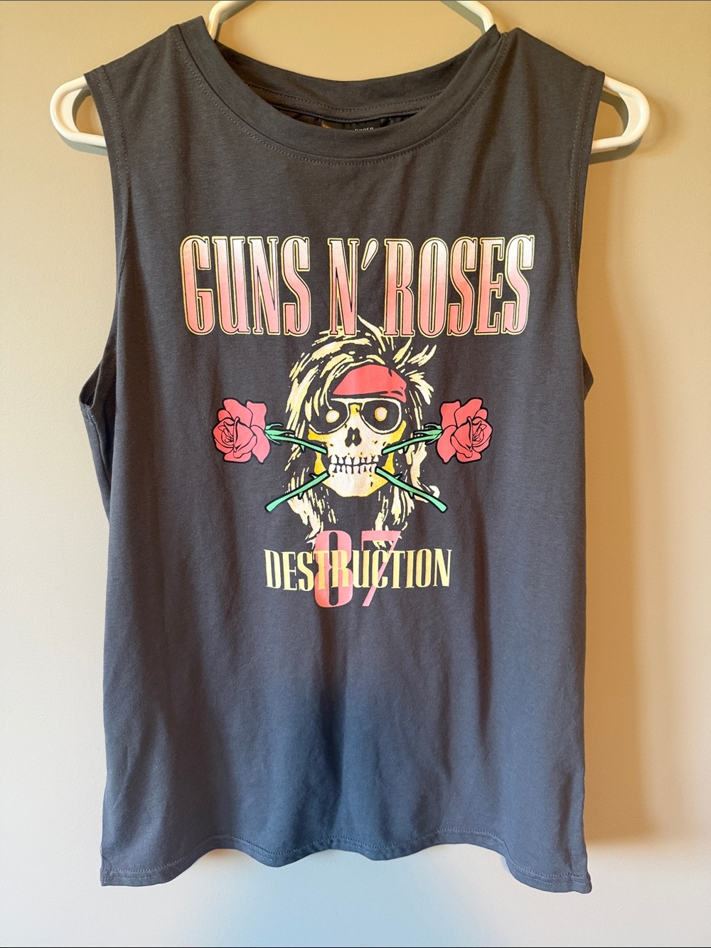 Guns N' Roses Kids' Charcoal Graphic Tank Top - Pink & Yellow Skull Design Sm